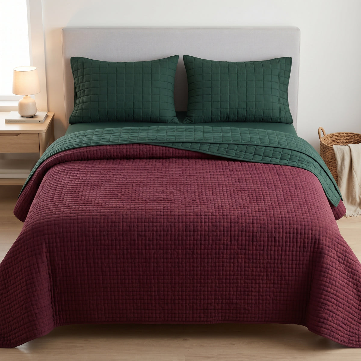 Quilted Winter Bedding Set – Warm & Cozy Quilt