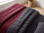 Quilted Winter Bedding Set – Warm & Cozy Quilt